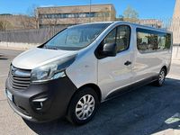 Usata Opel Vivaro S 145 CV (106 kW) 2016 Argento Monovolume