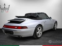 Usata Porsche 911 Carrera Cabriolet 272 CV (200 kW) 1994 Argento Cabrio