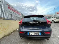 Usata Volvo V40 150 CV (110 kW) 2015 Blu Station wagon