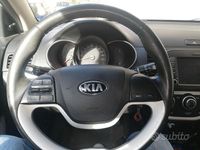 Usado Kia Picanto 69 CV (50 kW) 2017 Blanco Utilitario