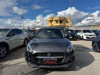 Usata Suzuki Swift 83 CV (61 kW) 2024 Grigio scuro Utilitaria