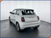 Nuova Fiat 500 Icon 65 CV (47 kW) 2026 Grigio Berlina