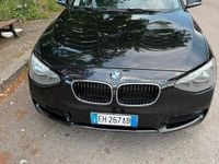 Begagnad BMW 118 2013 Svart Halvkombi