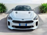 Usata Kia Stinger 200 CV (147 kW) 2019 Bianco Utilitaria