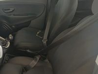 Usata Lancia Ypsilon 69 CV (50 kW) 2018 Grigio Utilitaria