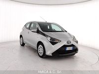 Usata Toyota Aygo Trend 72 CV (52 kW) 2019 Grigio Utilitaria