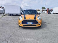 Occasion Mini Cooper D 116 ch (85 kW) 2017 Orange Citadine