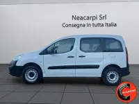 Usata Peugeot Partner 75 CV (55 kW) 2018 Bianco pastello Monovolume