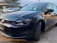 Usata VW Golf VII Highline 110 CV (80 kW) 2015 Nero Berlina