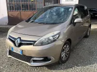 Usata Renault Scénic III 110 CV (80 kW) 2014 Marrone Monovolume