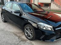 Usata Mercedes A180 109 CV (80 kW) 2016 Nero Utilitaria