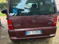 Usata Mercedes V220 122 CV (89 kW) 1999 Monovolume