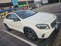 Usata Mercedes GLA200 AMG line 136 CV (100 kW) 2017 Bianco SUV