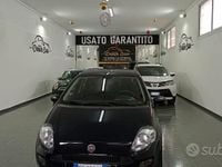 Usata Fiat Punto Street 95 CV (69 kW) 2018 Blu Berlina