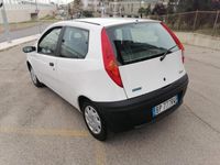 usata Fiat Punto 1.2i cat 3 porte 80.000 km