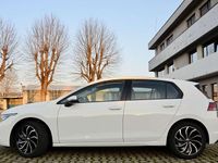 Usata VW Golf VIII Life 116 CV (85 kW) 2021 Bianco Berlina