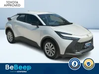 Usata Toyota C-HR Active 140 CV (102 kW) 2024 Bianco metallizzato SUV