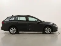 Usata VW Golf VIII Life 131 CV (96 kW) 2022 Grigio Station wagon