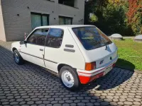 Usata Peugeot 205 83 CV (61 kW) 1989 Utilitaria