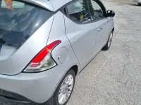 Usata Lancia Ypsilon Gold 69 CV (50 kW) 2014 Utilitaria