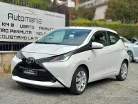 Usata Toyota Aygo 69 CV (50 kW) 2017 Bianco Utilitaria