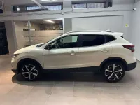 Usata Nissan Qashqai Tekna 131 CV (96 kW) 2018 Perlato metallizzato SUV