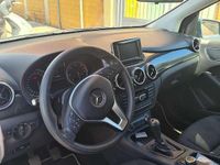 Usata Mercedes B160 Executive 90 CV (66 kW) 2014 Verde Utilitaria