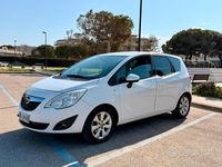 Usata Opel Meriva Cosmo 101 CV (74 kW) 2013 Bianco Monovolume