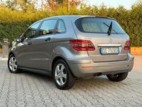 Usata Mercedes B180 109 CV (80 kW) 2007 Marrone Monovolume