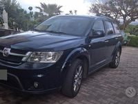 Usata Fiat Freemont Lounge 170 CV (125 kW) 2013 Blu SUV