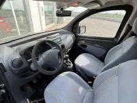 Usata Peugeot Bipper 68 CV (50 kW) 2009 Monovolume