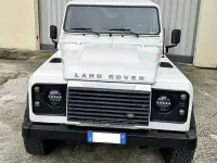 Usata Land Rover Defender 122 CV (89 kW) 2009 Station wagon