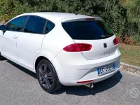 Usata Seat Leon 105 CV (77 kW) 2010 Bianco Utilitaria