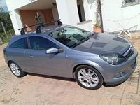 Usata Opel Astra 150 CV (110 kW) 2006 Grigio Berlina