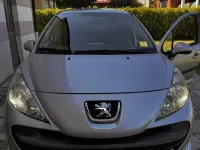 Usata Peugeot 207 Sport 73 CV (53 kW) 2010 Argento Utilitaria