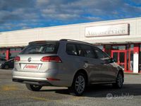 Usata VW Golf VII 116 CV (85 kW) 2018 Grigio Station wagon