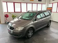 Usata VW Touran Trendline 105 CV (77 kW) 2007 Grigio Monovolume