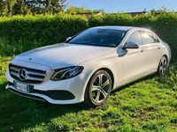 Usata Mercedes E220 Business 194 CV (142 kW) 2019 Bianco Berlina