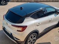 Usata Renault Captur Initiale Paris 131 CV (96 kW) 2020 Bianco SUV