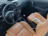 Usata Alfa Romeo 147 Distinctive 116 CV (85 kW) 2003 Blu Utilitaria