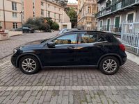 Usado Mercedes GLA180 Business 109 CV (80 kW) 2016 Negro SUV