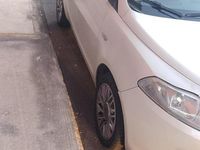 Usata Lancia Ypsilon 95 CV (69 kW) 2011 Utilitaria
