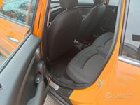 Usata Mini Cooper D 116 CV (85 kW) 2017 Arancione Utilitaria