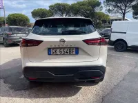 Usata Nissan Qashqai Acenta 140 CV (102 kW) 2022 Bianco perlato SUV