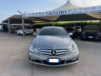 Usata Mercedes E250 Avantgarde 204 CV (150 kW) 2010 Grigio Coupé