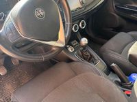 Usata Alfa Romeo Giulietta 120 CV (88 kW) 2016 Grigio Berlina