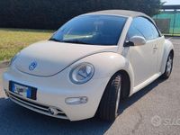 Usata VW New Beetle 75 CV (55 kW) 2003 Utilitaria