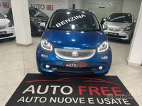 Usata Smart ForFour Prime 70 CV (51 kW) 2015 Blu Utilitaria