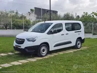 Usata Opel Combo 102 CV (75 kW) 2021 Bianco Monovolume