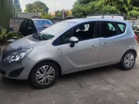 Usata Opel Meriva 75 CV (55 kW) 2010 Argento Monovolume